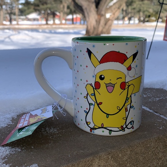 COPY - Christmas pikachu mug - Picture 2 of 3